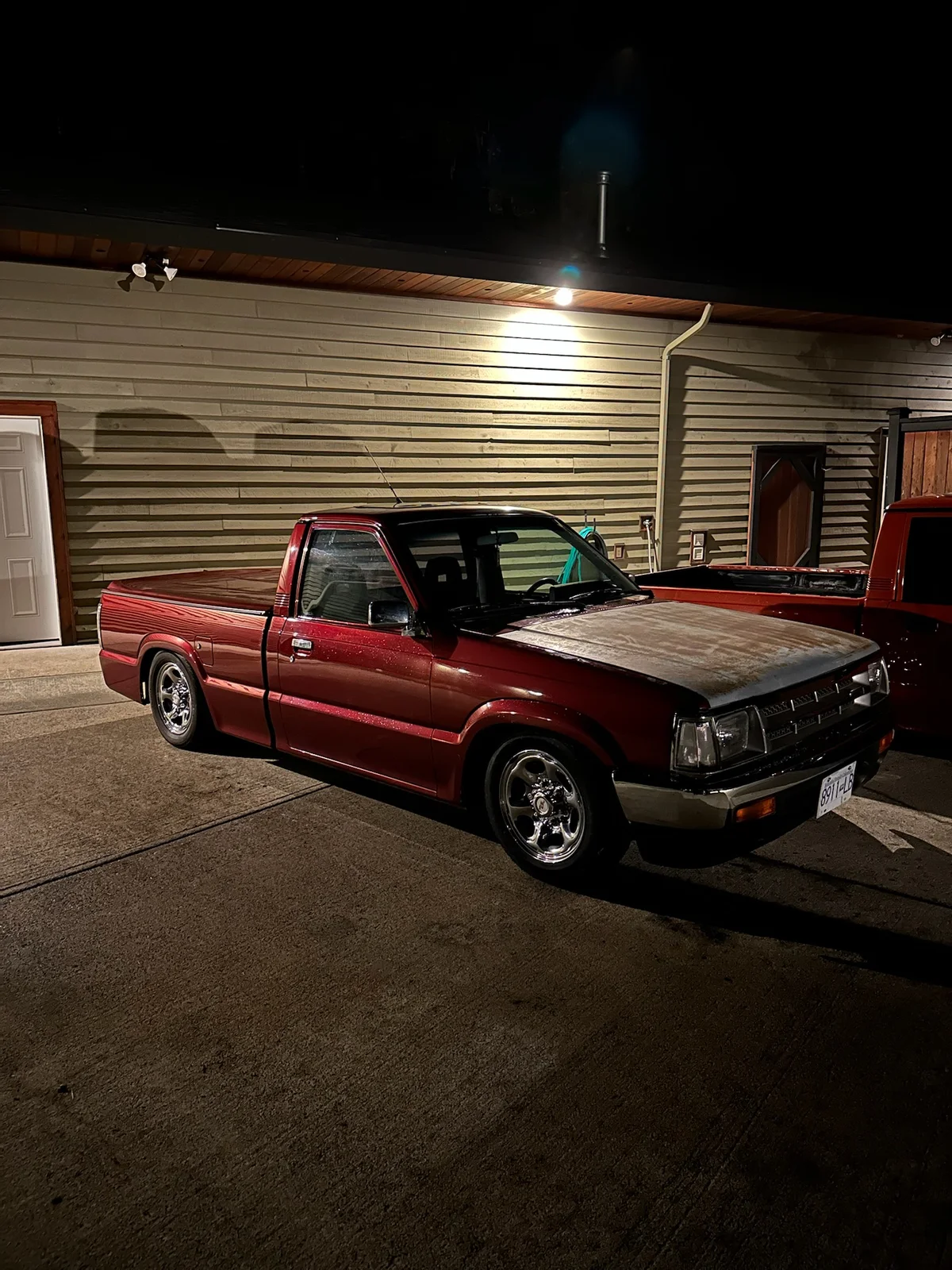 Burgundy Mazda, photo 20