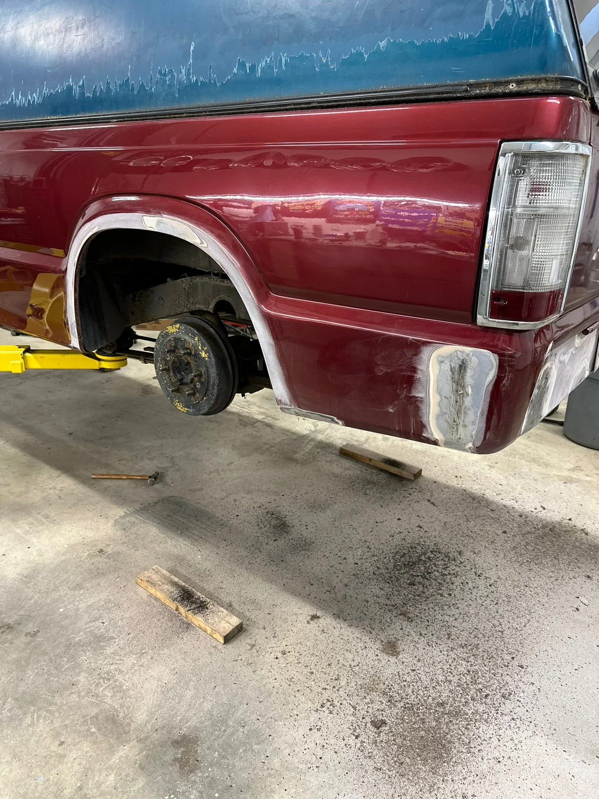 Burgundy Mazda, photo 23