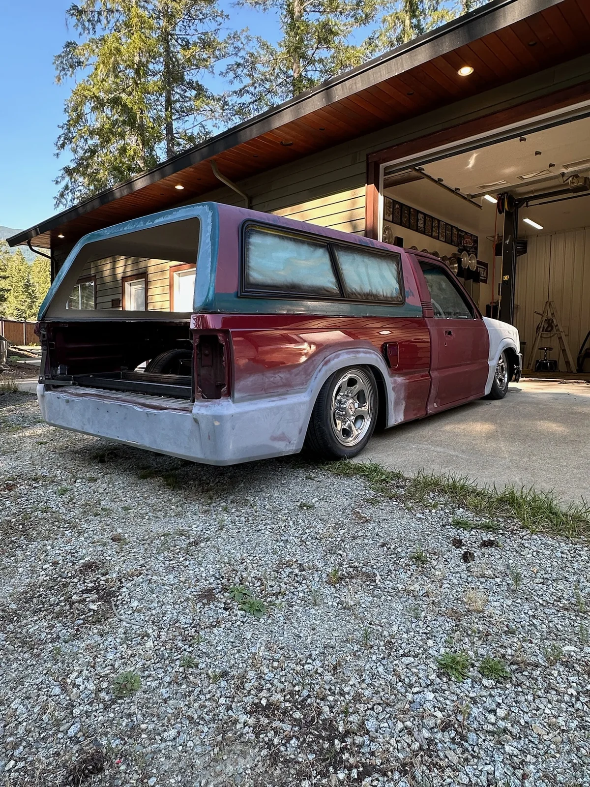Burgundy Mazda, photo 39