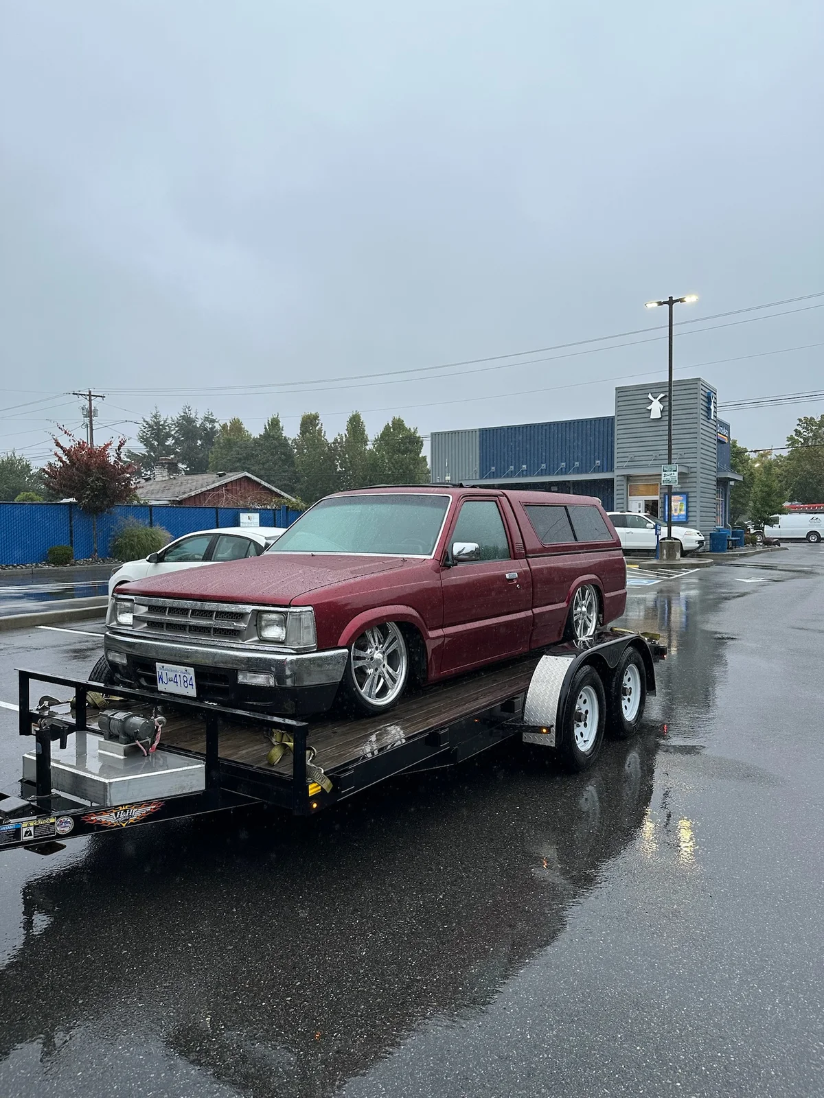 Burgundy Mazda, photo 60