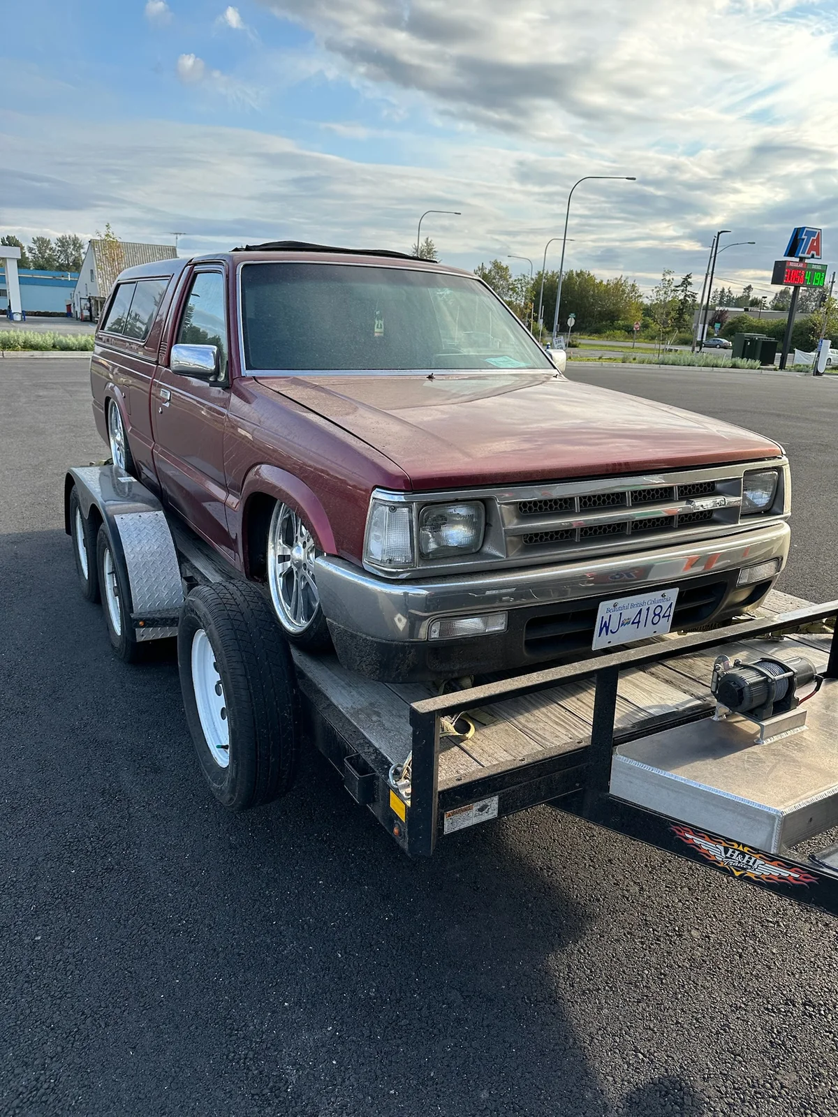 Burgundy Mazda, photo 61